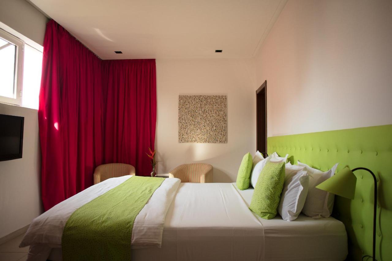 Hotel Maison Rouge Cotonou Ngoại thất bức ảnh
